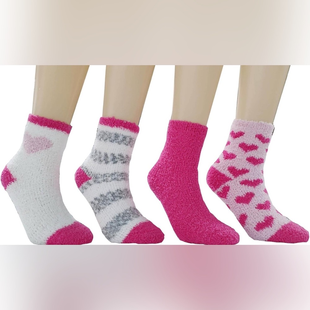 NWT Women’s Amazon Essentials Set of Three Pink and White Fuzzy & Cozy Socks